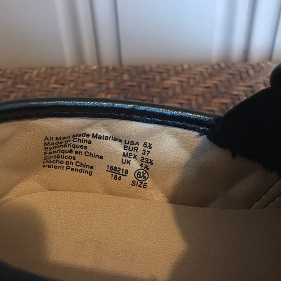 Brash Black Quilted Slip Ons - Picture 6 of 7